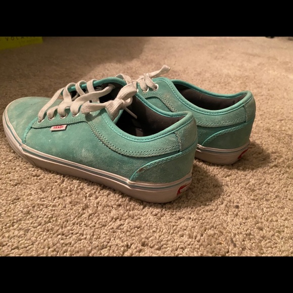 Vans - Picture 2 of 2